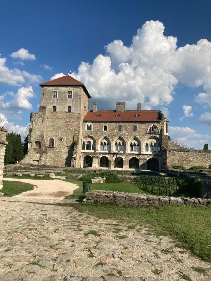 Donau Apartman,Tát Esterno foto