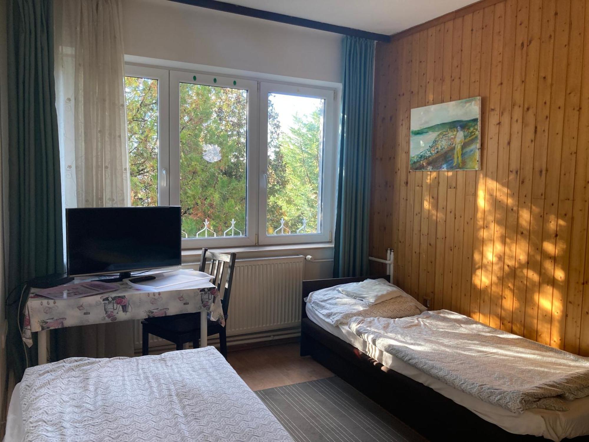 Donau Apartman,Tát Esterno foto